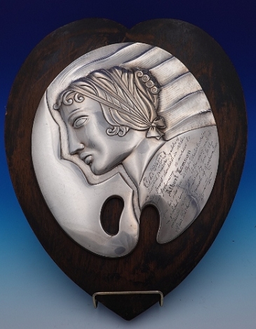 Trophy Hair Fashion Council of America  w/ Plaque in shape of an artist palette on wood base  18
